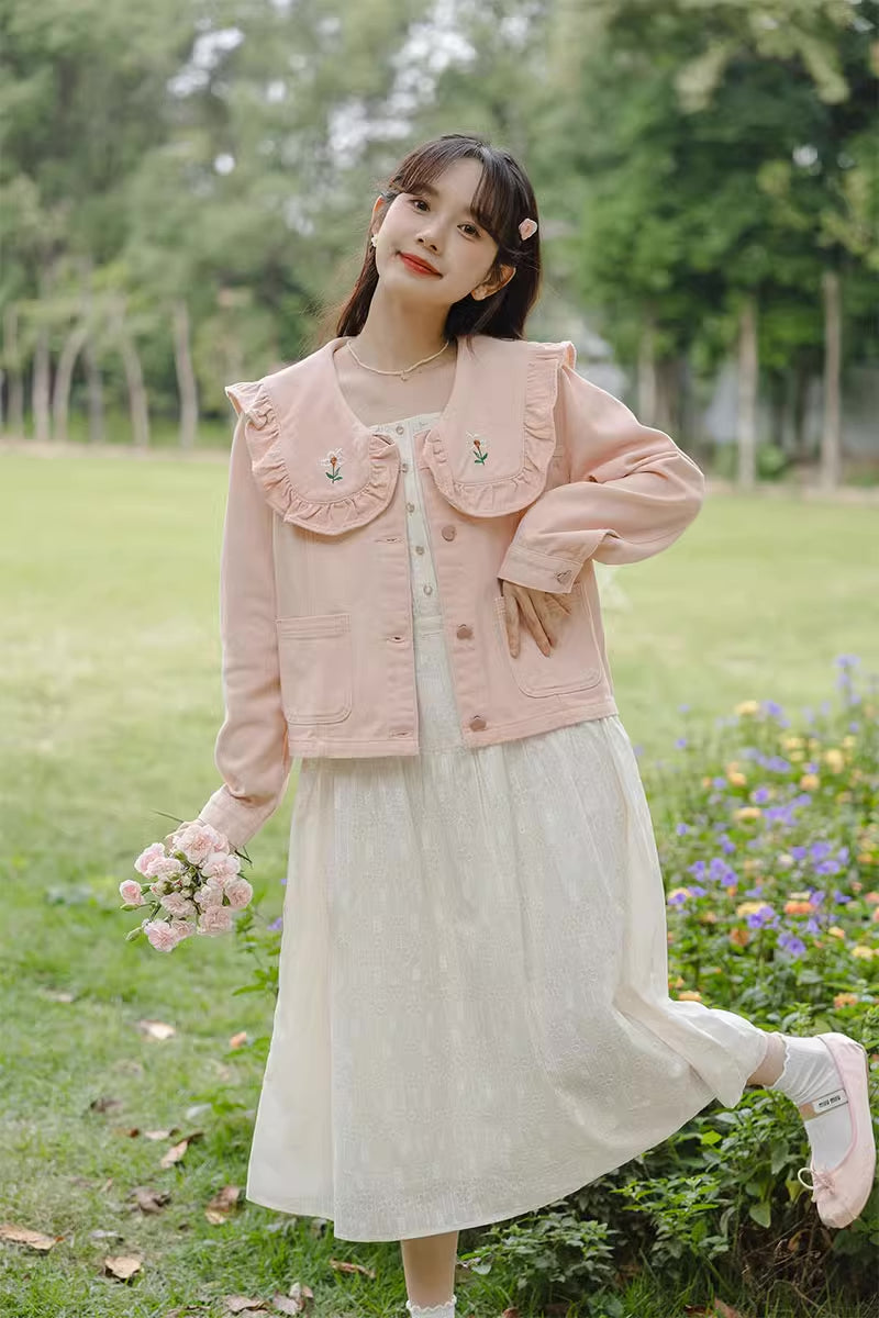 Sweet Heart Flower Embroidered Jacket