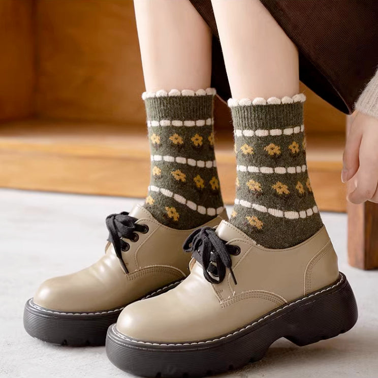 Rustic Daisy Wool Socks