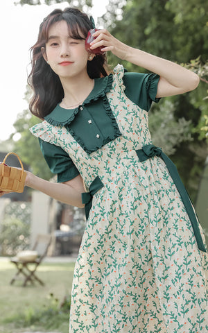 Vestido dos piezas con pechera y capullos de flores