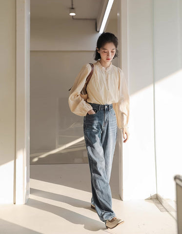 Frilly Collar Blouse