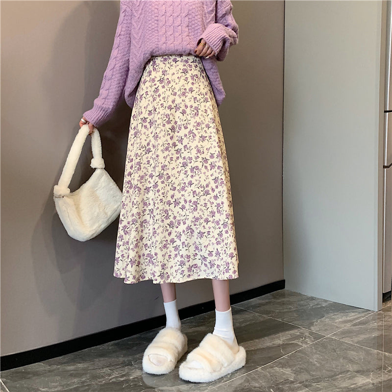 Falda midi con estampado floral de otoño