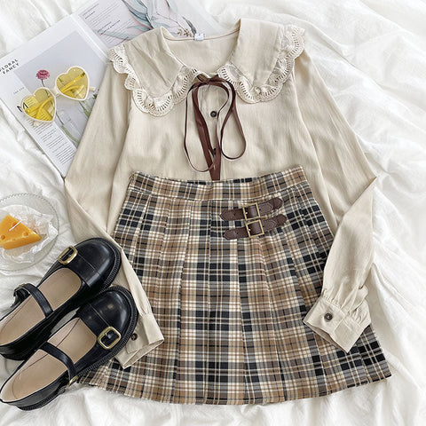 Frilly Lace Peter Pan Button Up Shirt