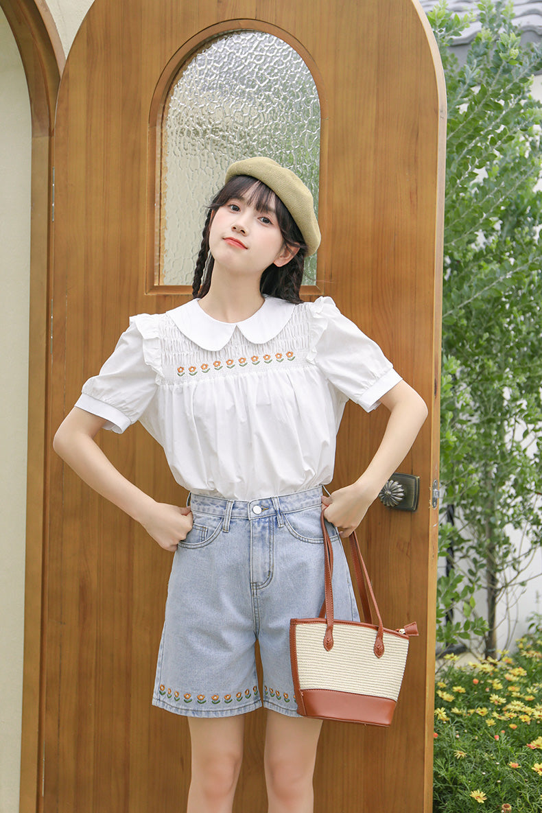Daisy Chain Embroidered Shorts