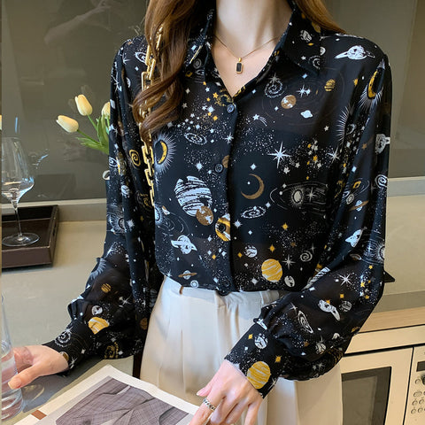 Camisa con botones de galaxia cósmica