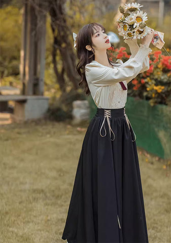 Conjunto de blusa y falda Evergarden