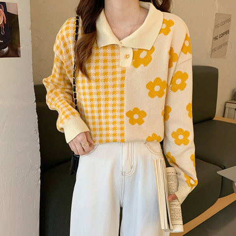 Suéter polo con estampado de margaritas y cuadros vichy