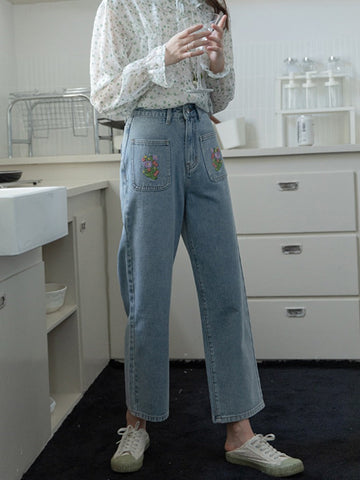 Embroidered Floral Pocket Jeans