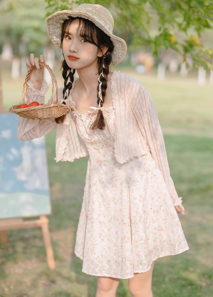 Vestido mini de tirantes con rosa descolorido