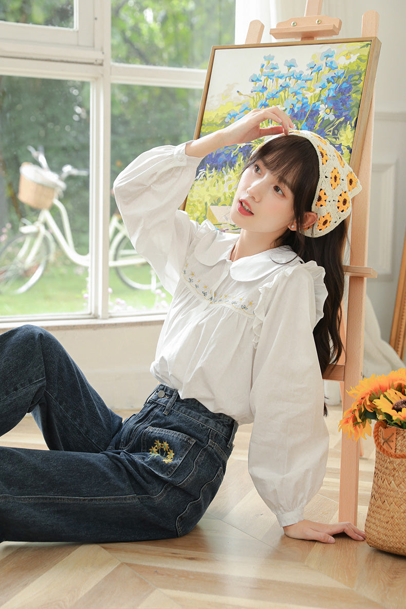 Embroidered Sunflower Pocket Jeans