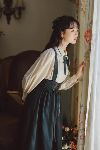 Langärmliges Crêpe-Hosenträgerrock-Set