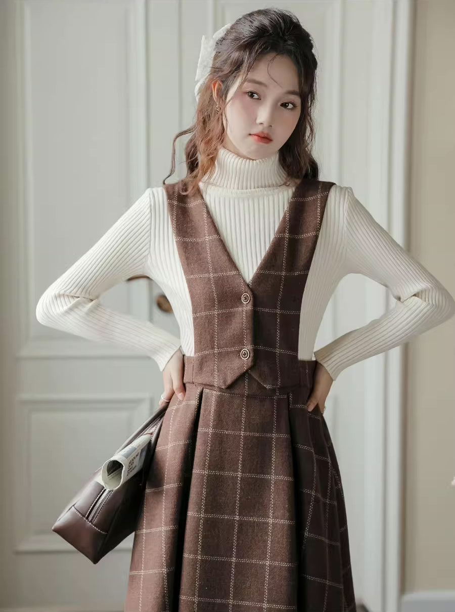 Vestido tipo pichi con chaleco a cuadros
