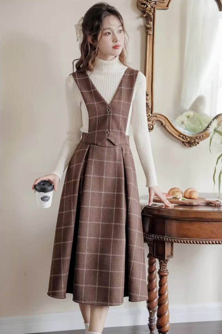 Vestido tipo pichi con chaleco a cuadros