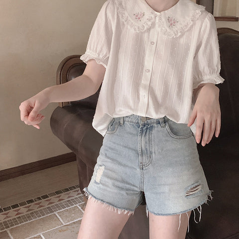 Camisa abotonada de Peter Pan con rosas