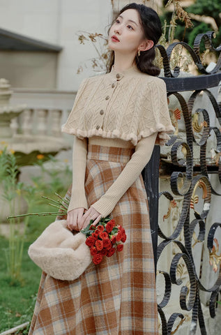 Set aus Pullover und Rock aus geröstetem Marshmallow