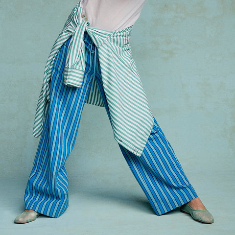 Loose-Pocketed Casual Sports Striped Trousers