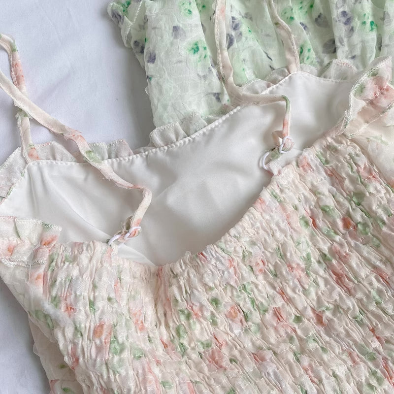 Vestido mini de tirantes con rosa descolorido