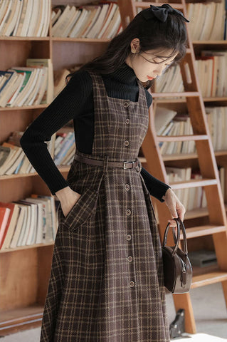 Vestido estilo pichi a cuadros con botones