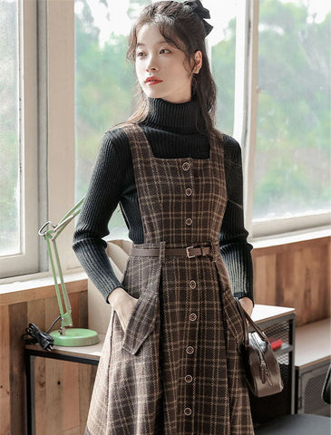 Vestido estilo pichi a cuadros con botones