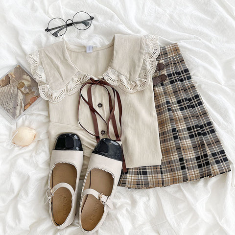 Frilly Lace Peter Pan Button Up Shirt