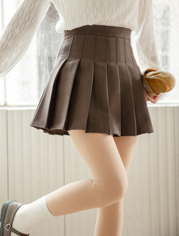 Neutraler Tennisrock