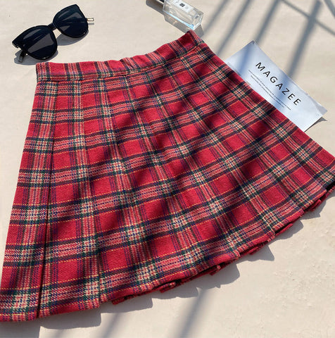 Rustikaler karierter Tennisrock