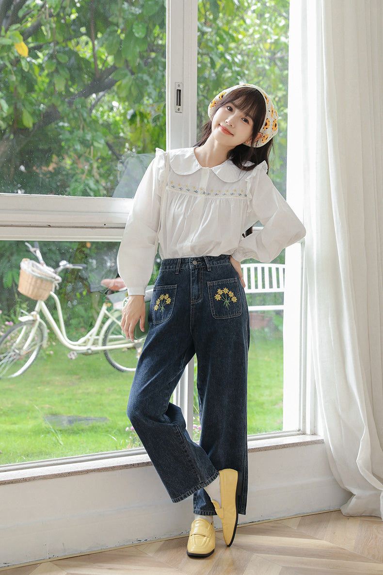 Embroidered Sunflower Pocket Jeans