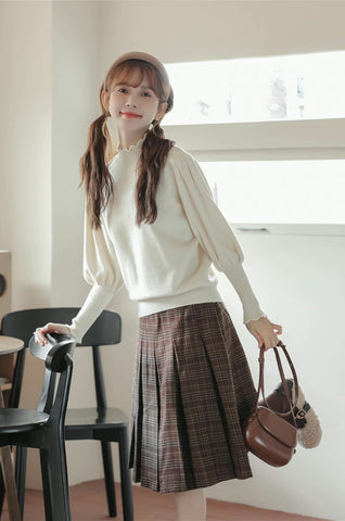 Scallop Trim Puff Sleeve Sweater