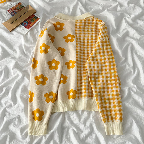 Suéter polo con estampado de margaritas y cuadros vichy