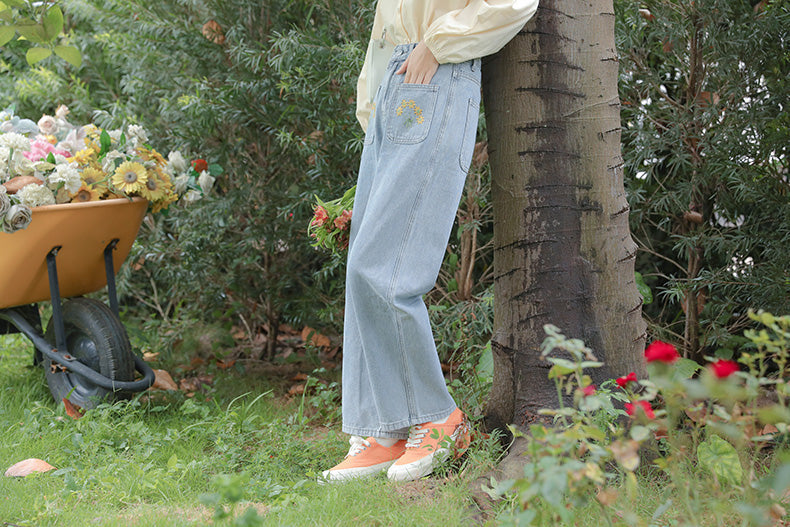 Embroidered Sunflower Pocket Jeans