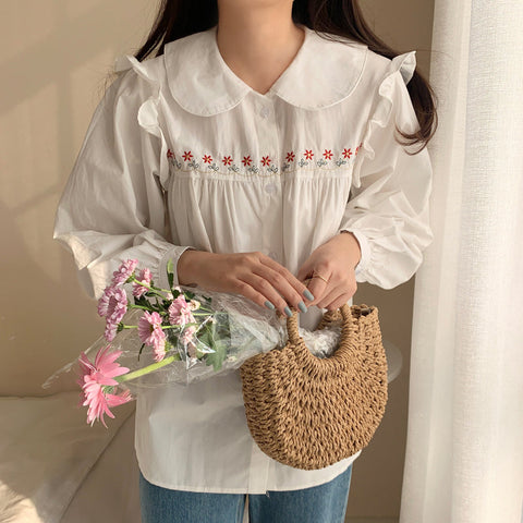 Camisa con botones y bordado de cadena de margaritas