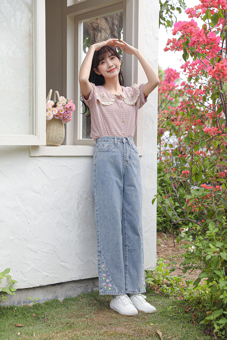 Blusa a cuadros con flores de cabaña