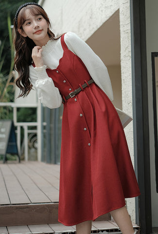 Camisole-Kleid mit Muschelsaum und Knopfleiste