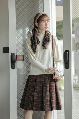 Scallop Trim Puff Sleeve Sweater