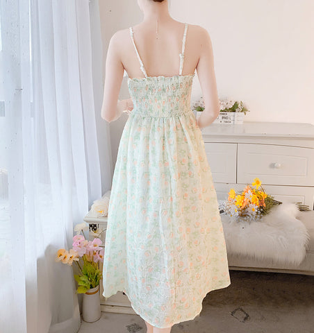 Vestido camisola con estampado de jardín de acuarela
