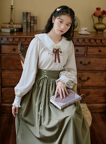 Conjunto de blusa y falda Evergarden