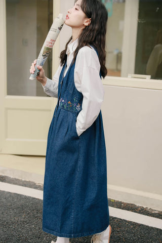 Wild Garden Button Pinafore Dress