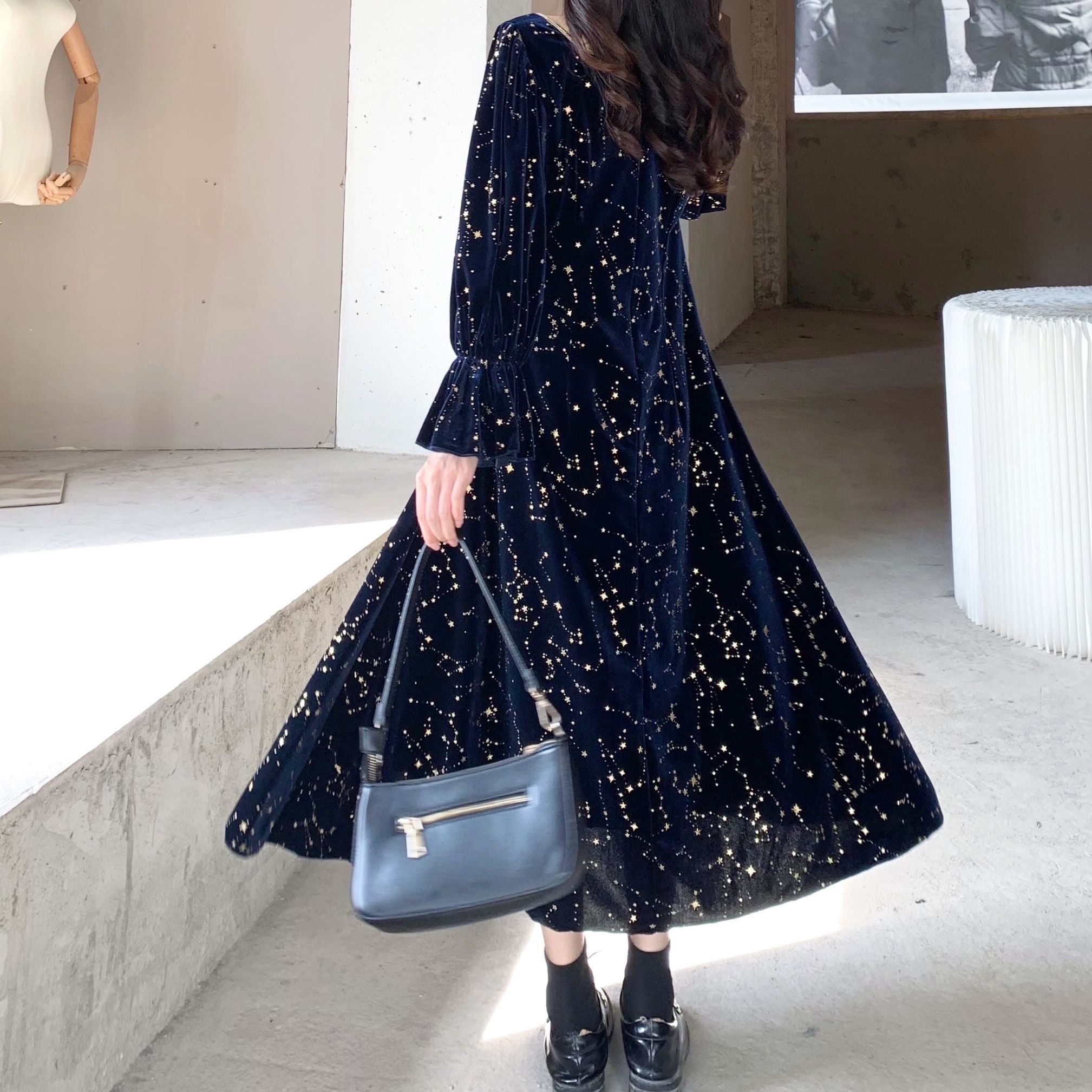 Constellation Midikleid aus Samt