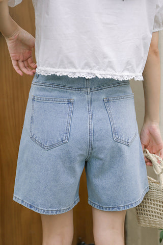 Tulip Tips Embroidered Shorts
