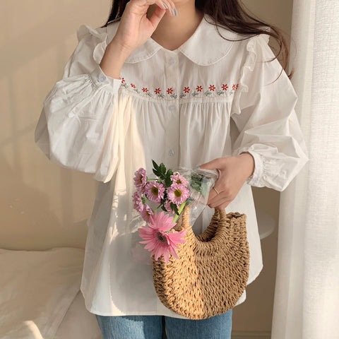 Camisa con botones y bordado de cadena de margaritas