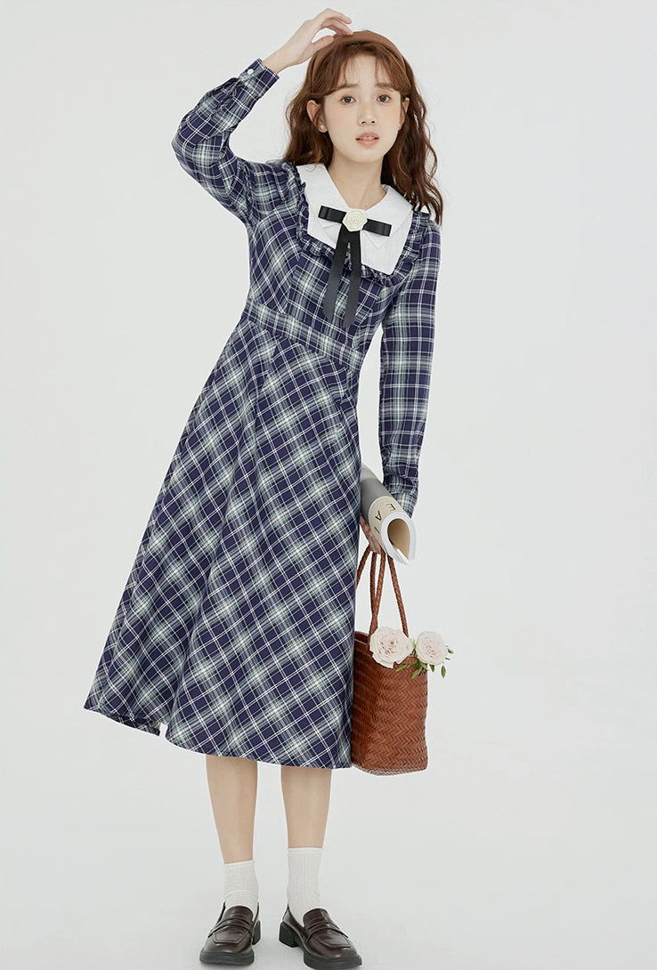 Uni Plaid Midi Dress