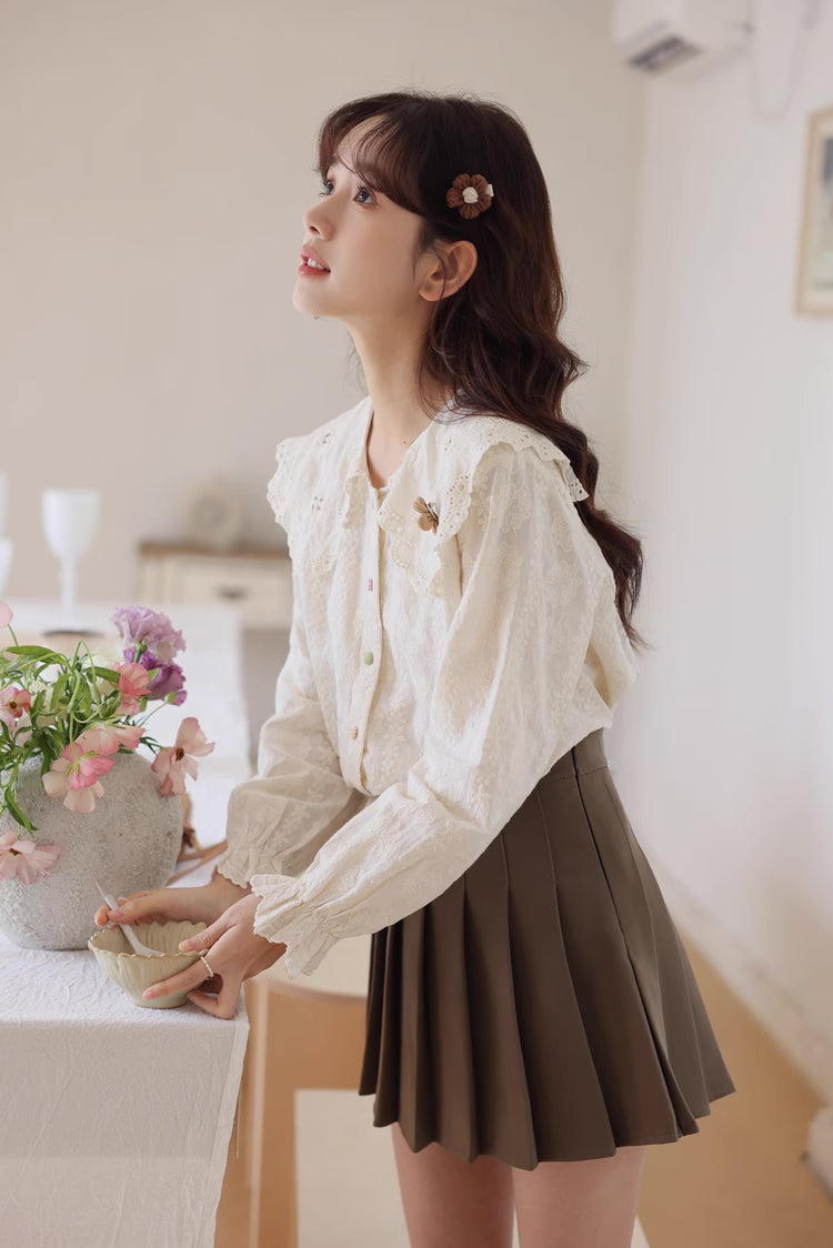 Blusa con bordado floral