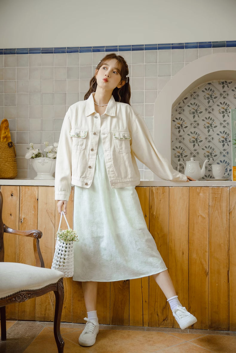 Flower Chain Embroidered Jacket