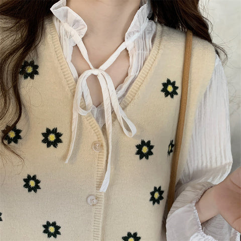 Embroidered Daisy Vest