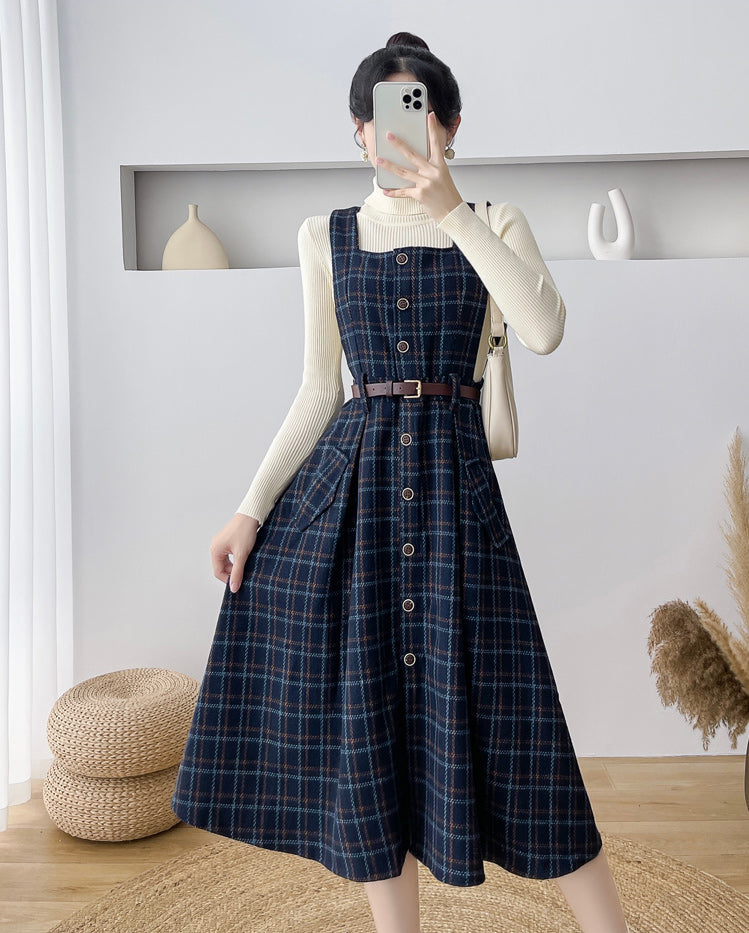 Vestido estilo pichi a cuadros con botones