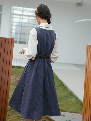 Traveller's Pinafore-Set mit Nadelstreifen