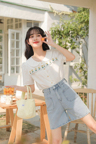 Daisy Chain Scalloped Blouse