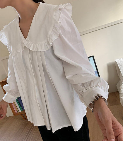 Camisa extragrande con cuello Peter Pan y botones