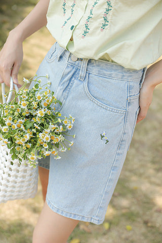 Summer Flowers Embroidered Shorts