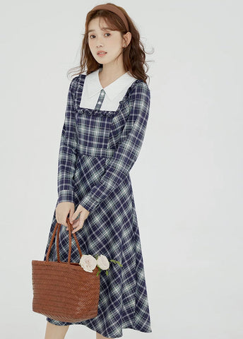 Uni Plaid Midi Dress