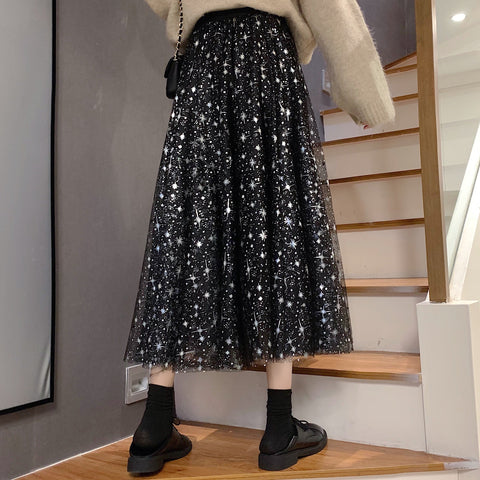 Tüllrock mit funkelnden Sternen